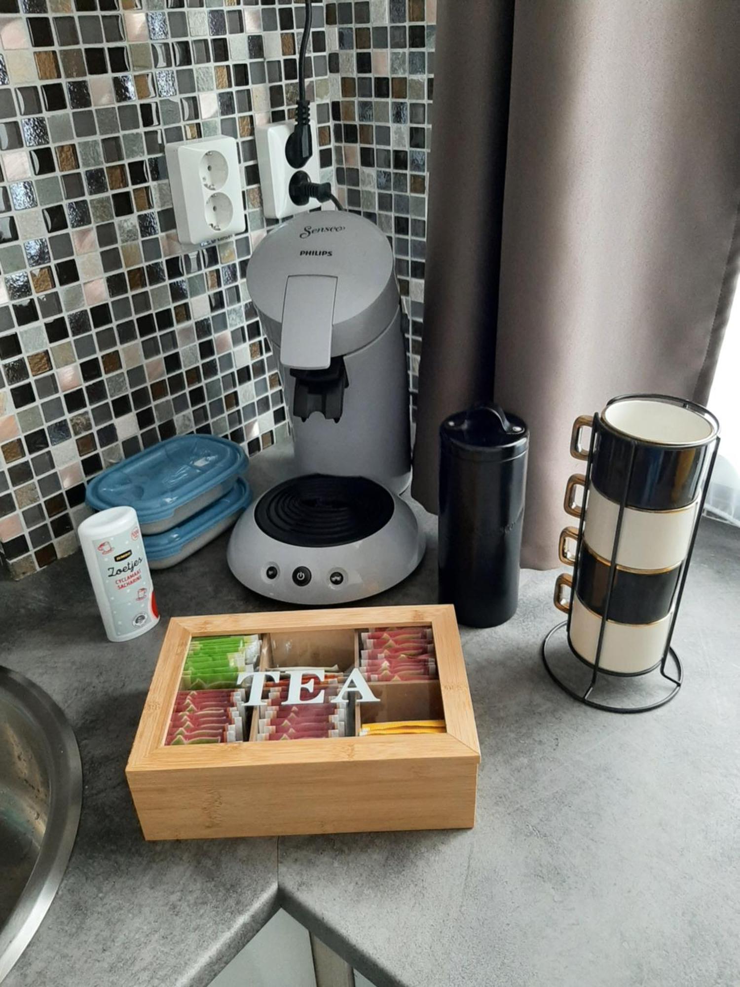 Nergens Apartment Rotterdam Luaran gambar